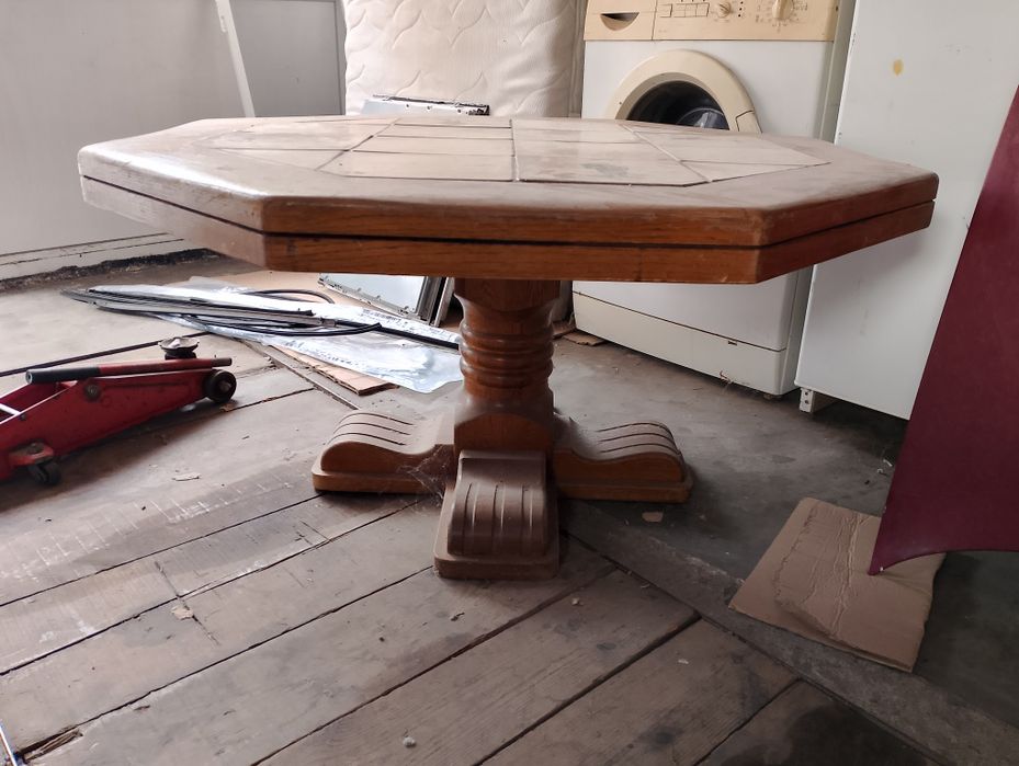 Холна масичка-масивна