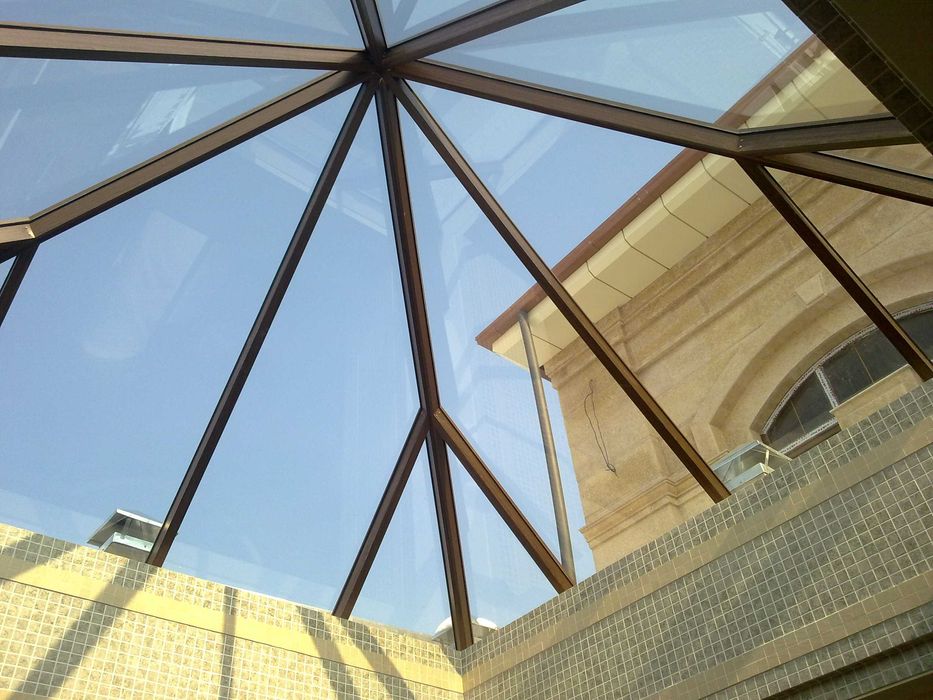 Стеклянные крыши, Люк, Зенитный фонарь. Пирамиды - стеклянные.