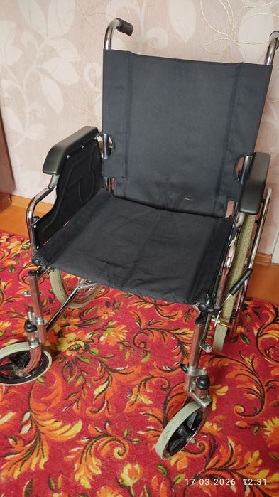 Инвалидная коляска