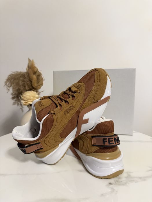 Adidasi F E N D I Flow Low Top  Maro