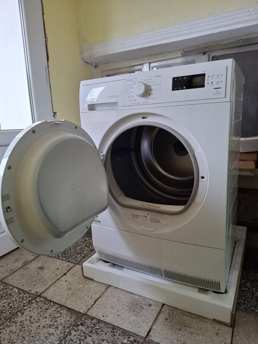 Сушилня Electrolux EDP2074PDW