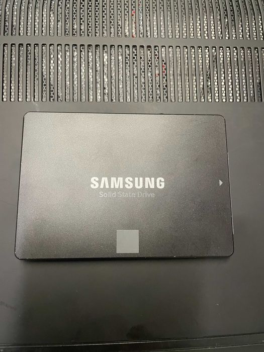 SSD SATA 2.5 Samsung 870 EVO 1 Tb, garantie 6 luni