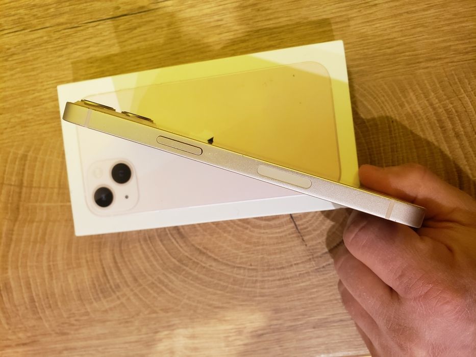 IPhone 13 128 Gb в перфектно състояние