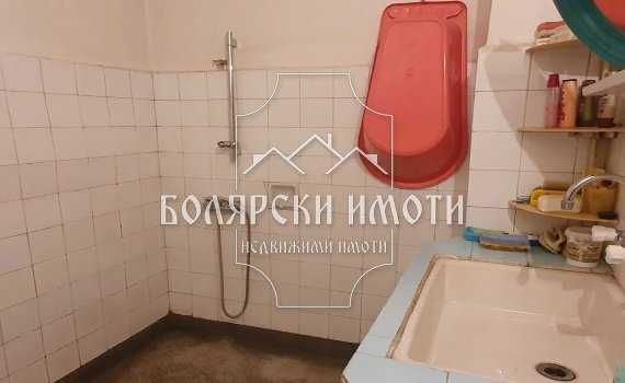 Продава се Тристаен апартамент в Велико Търново, Център - 115 кв.м за 898 €/кв.м - Снимка #11