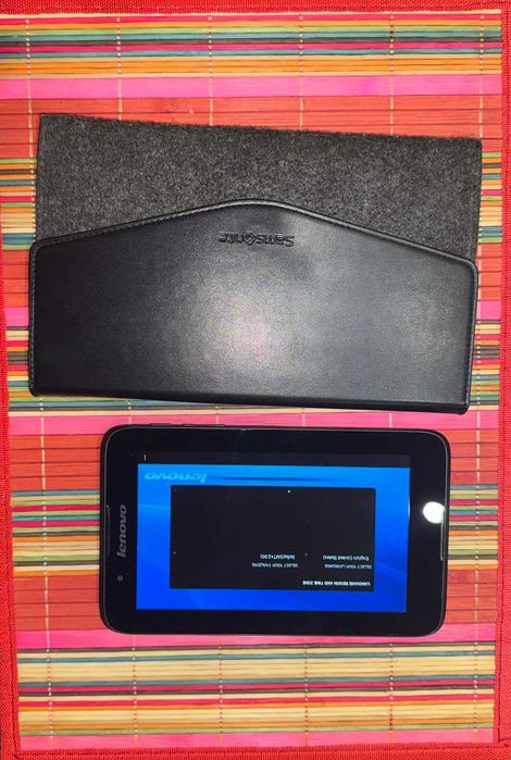 Lenovo Portable Tablet Computer A-3300 H
