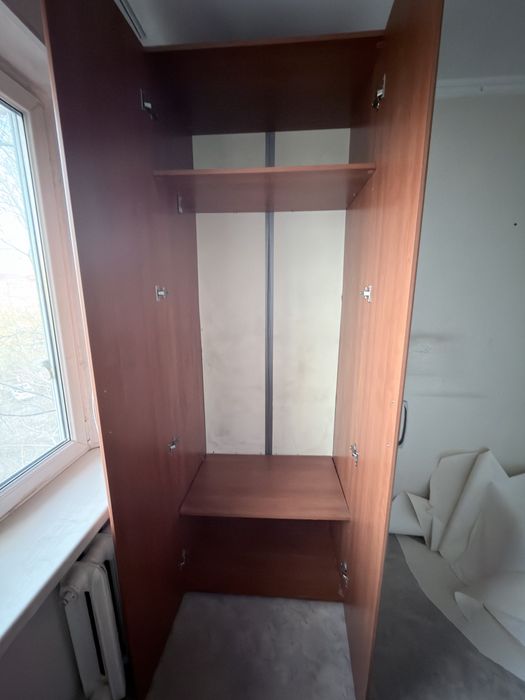 Отдадим шкаф бесплатно