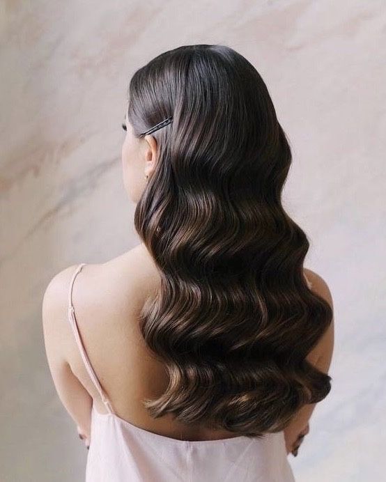 Макияж и прическа