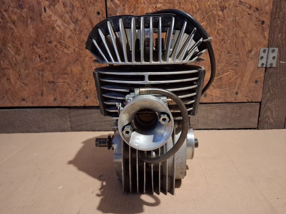 Motor kart Yamaha KT100