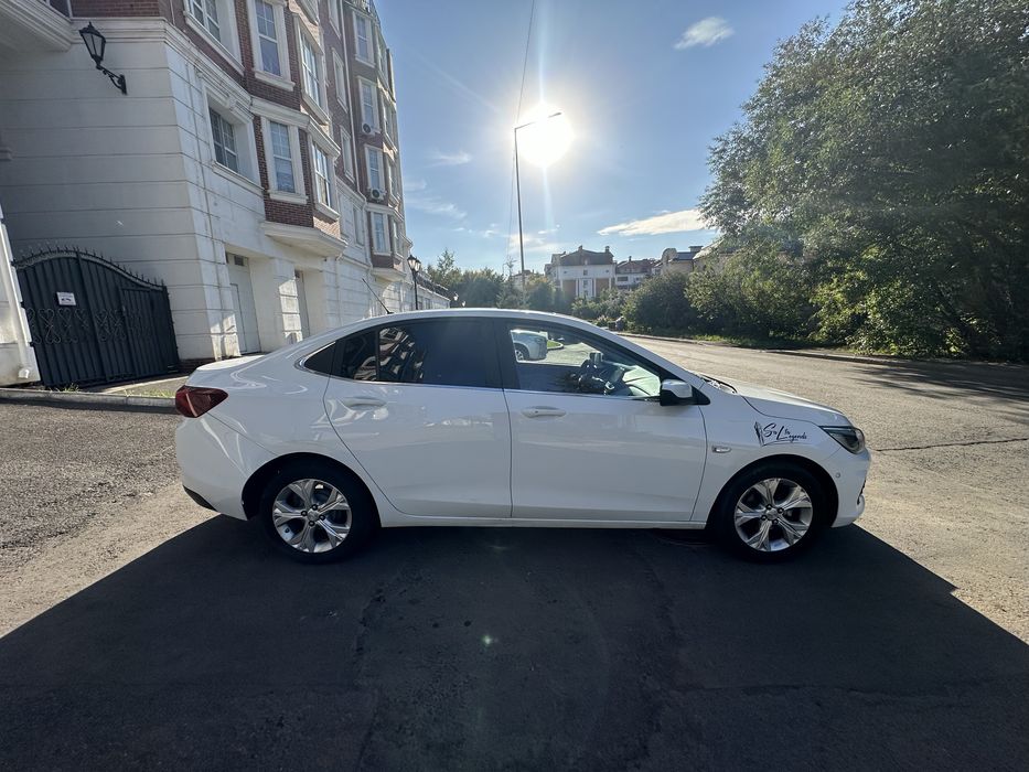 Chevrolet Onix 2023