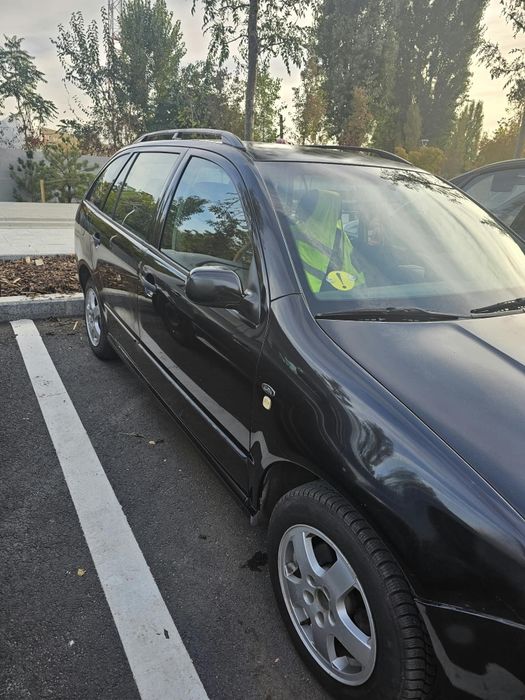SKODA Fabia 2001 — imagine 3