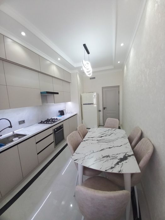 Жк МАНЗУР Ю-18 кв 2 ком 73 м2 СВОЯ