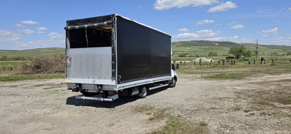 Iveco Daily 3,5 T cu Lift Hidraulic 15 Europaleti 6.20 lungime
