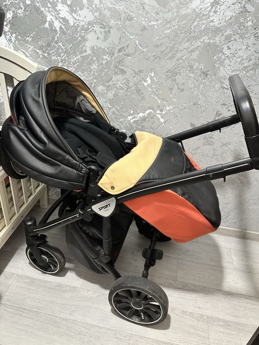 Продам детскую коляску Прогулочную Anex 2в 1