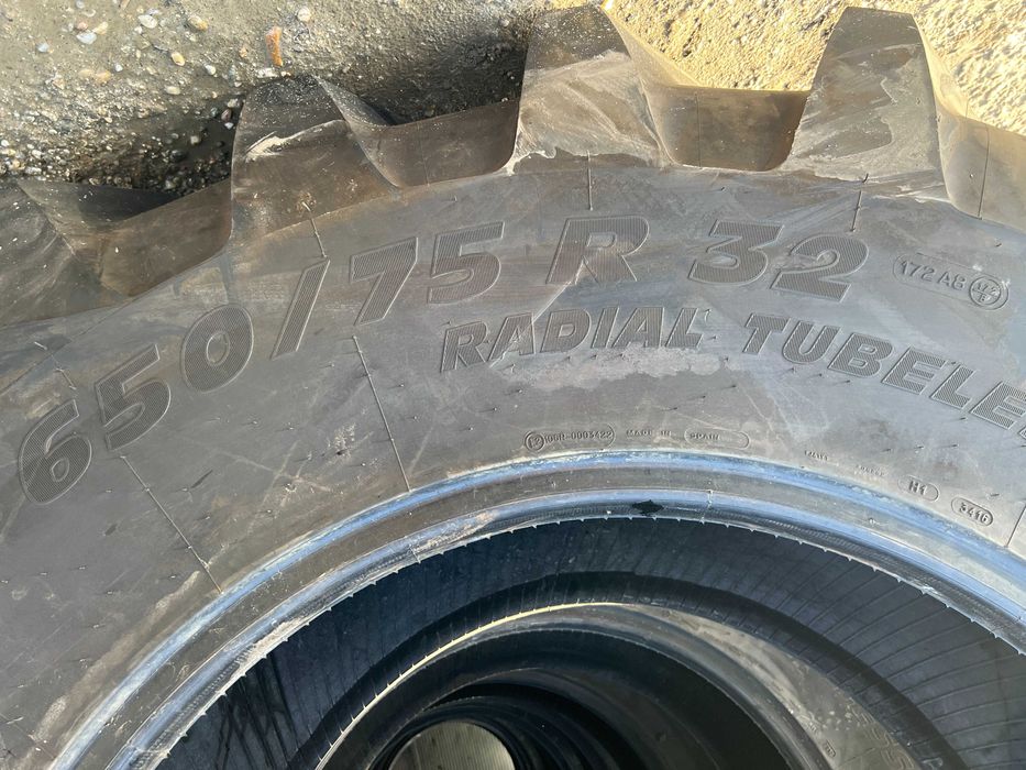 Cauciucuri noi radiale 650/75R32 cu garantie pentru combina