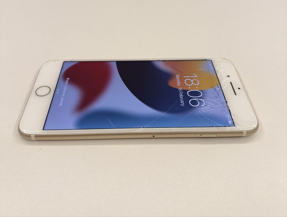 iPhone 7plus + 32 gb