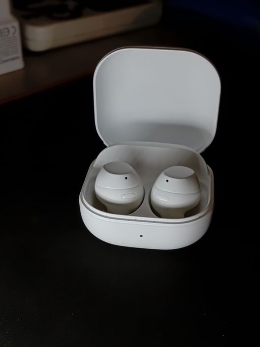 Оригинальные galaxy buds core