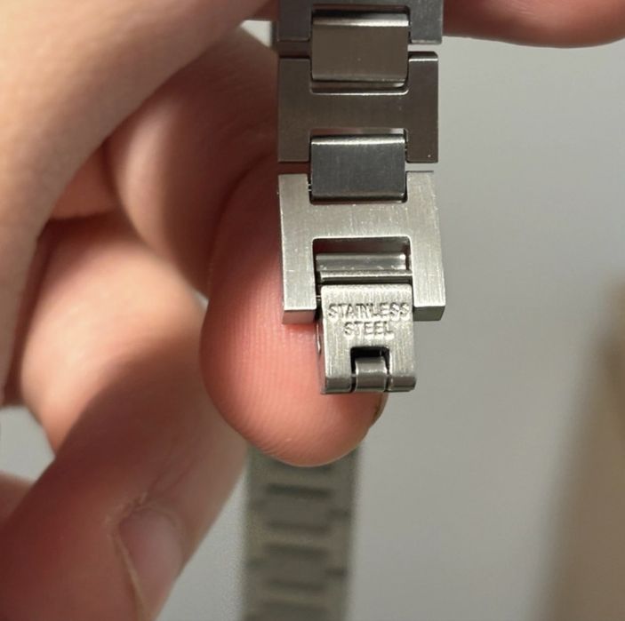 Bratara lacoste
