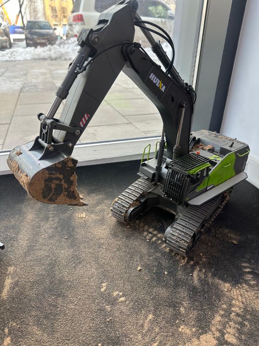 Радиоуправлямые игрушки