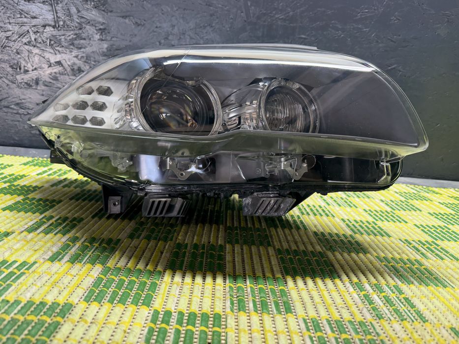 Far BMW f10 adaptiv bixenon