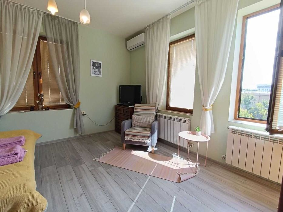 Луксозен етаж от къща в старата част на Велико Търново