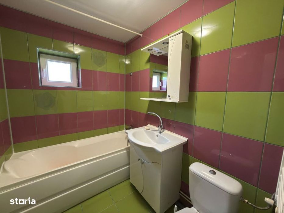 Apartament 3 camere, 2 bai, 76 mp, zona Marasesti