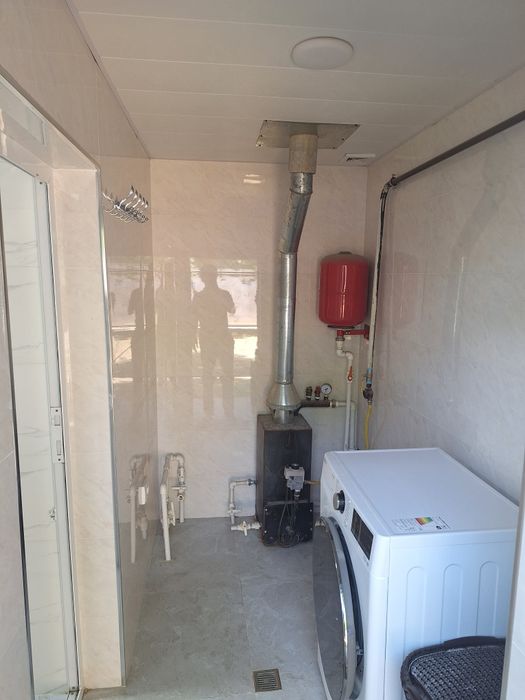 Shofayiz mahallasida 3,23 sotixli Uy sotiladi