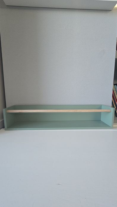 Стенни рафчета за книги- 4 броя