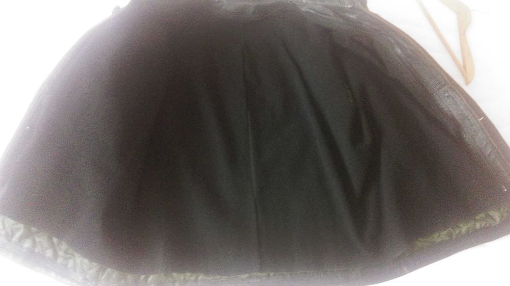 Кожено яке с подплата от вълна.Отлично състояние.