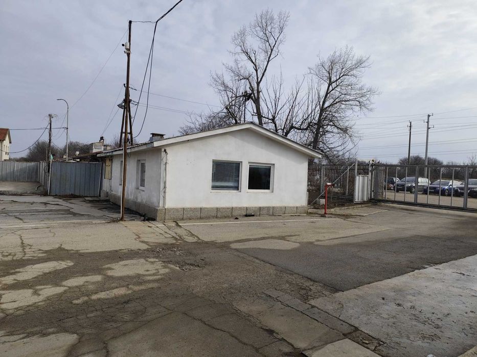 Дава се под наем Склад в София, 7-ми 11-ти километър - 300 кв.м за 1500 € - Снимка #7