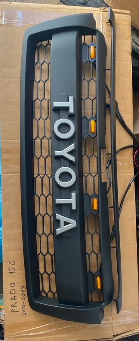 Решетка радиатора Prado150 дорест