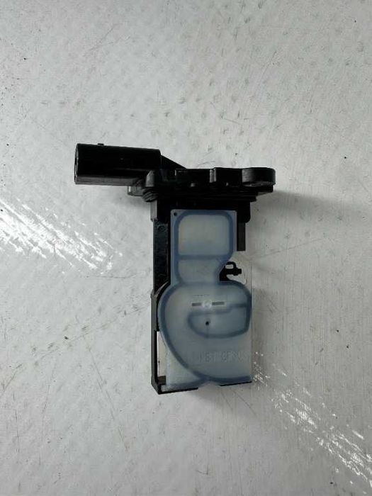 Debitmetru aer REANAULT TRAFIC 2.0 cod piesa 226802715r/ 8201680522