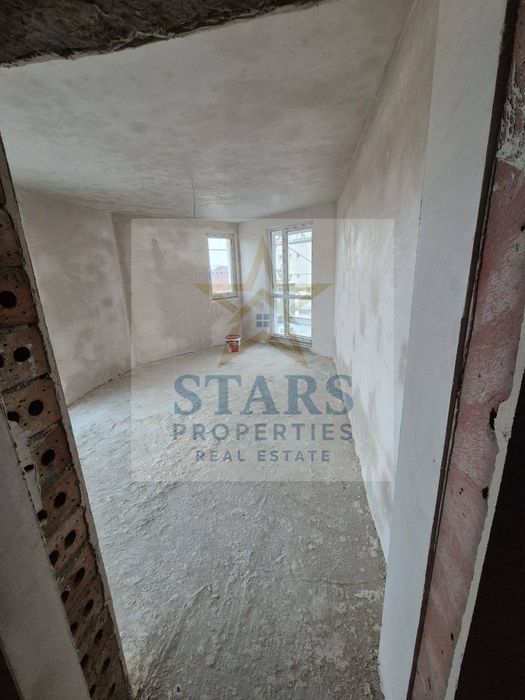 Продажба  гр. Варна - Виница 1014m²