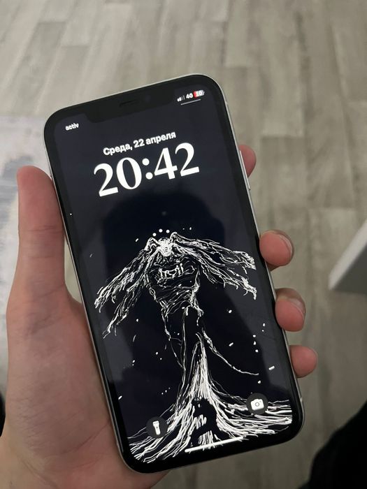Iphone 11 продам белый торг есть
