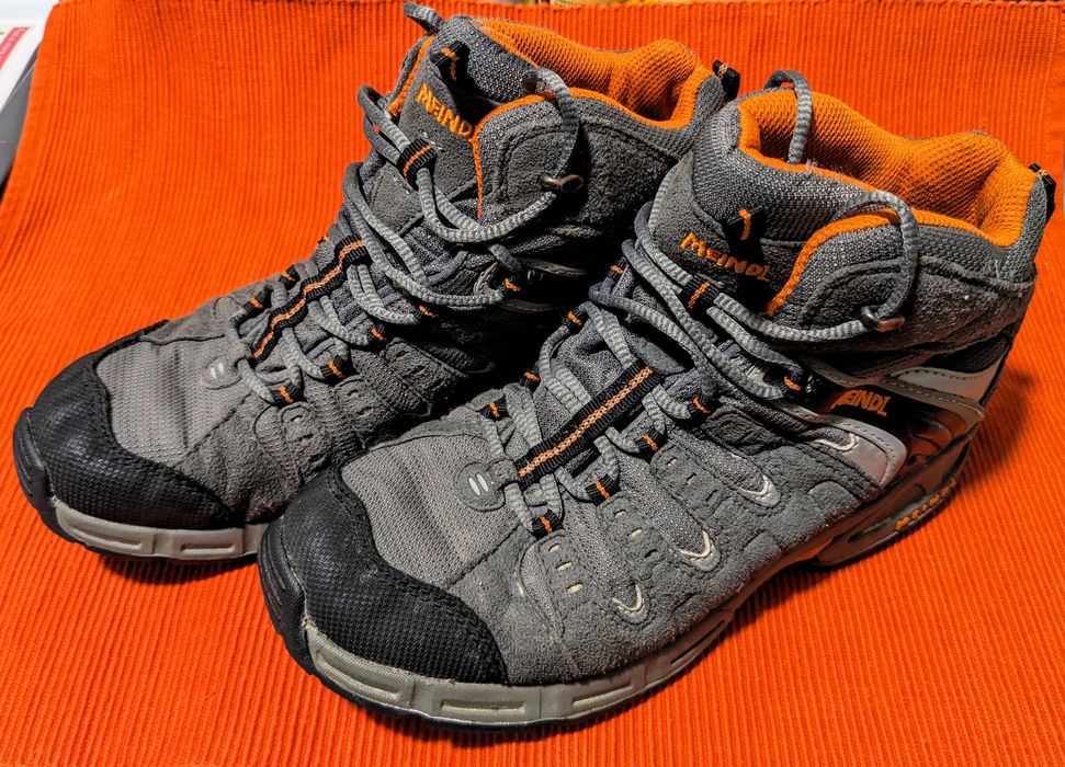 Ghete scurte Meindl, gri, Gore tex, mărimea 36