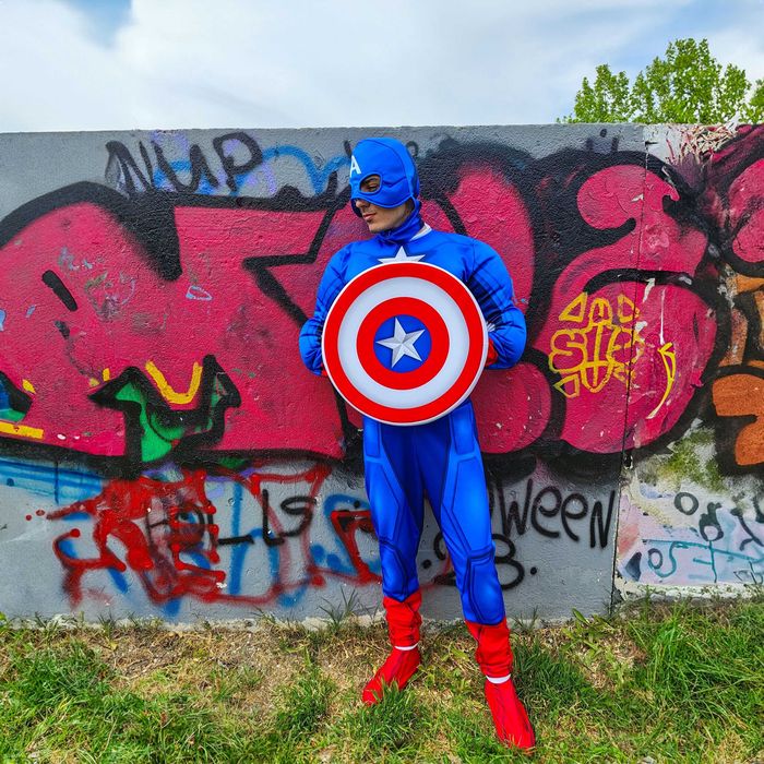 Captain America costum supererou pentru adulți realizat manual / costum cosplay cu mușchi și scut pentru evenimente și petreceri