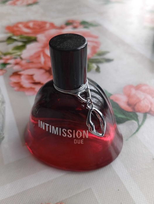 Духи Intimission, Doro