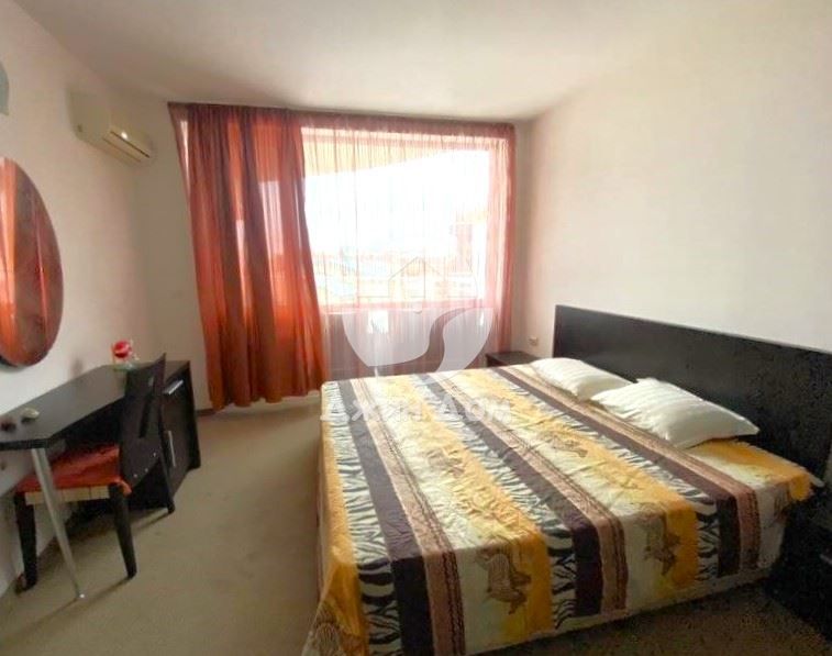 Продава се Двустаен апартамент в Бургас, Сарафово - 87 кв.м за 1092 €/кв.м - Снимка #4