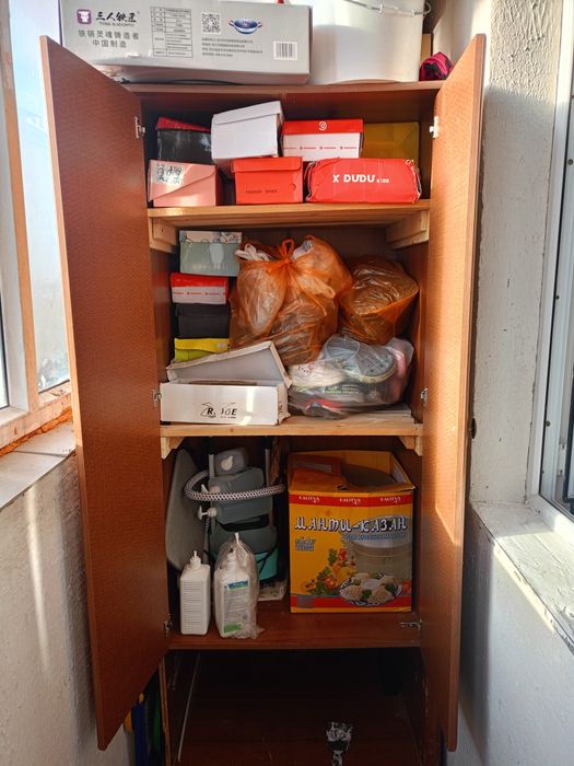 Шкаф Полька БУ для балкона