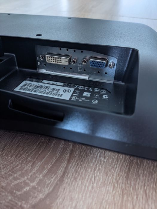 Монитор Philips 18,5