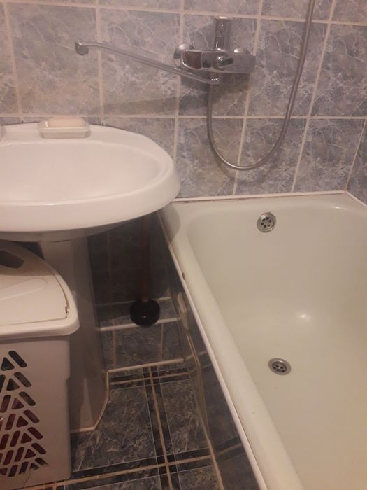 Продам 2 комнатную квартиру