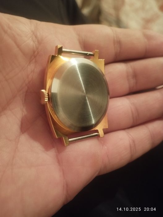 Sagat soat Au10 taza   pozalochniy (oltin bilan qoplangan) paydalanilm