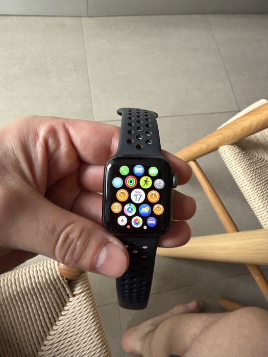 Nike Apple watch series 6, 40mm Nike edition