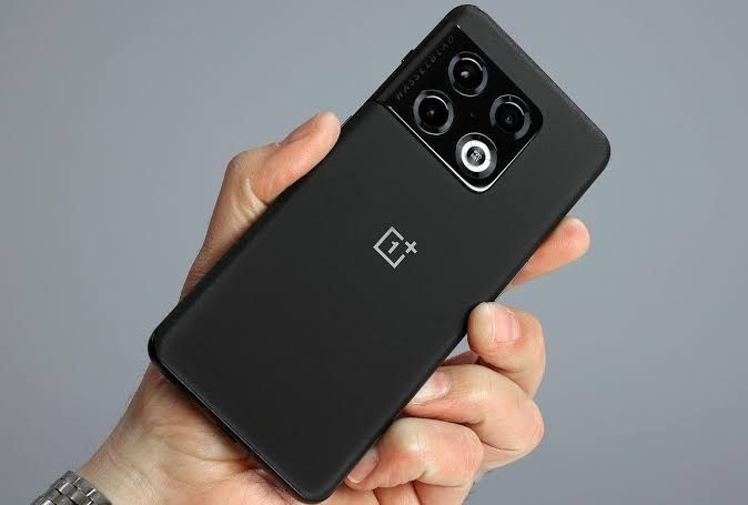 Продам OnePlus 10 Pro 256гб