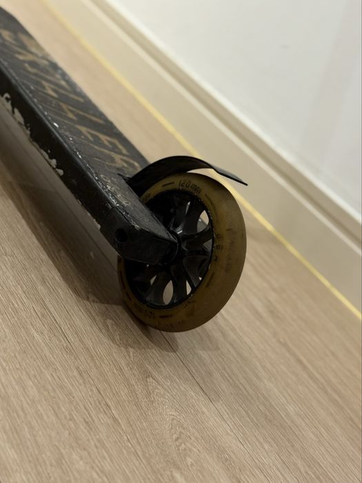 Самокат трюковой