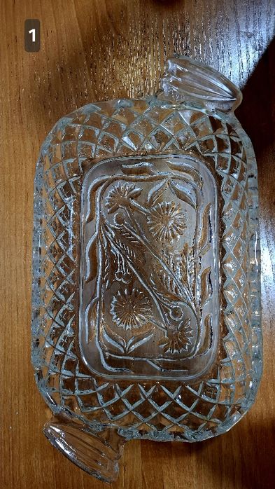 Продам  хрустальную салатницу-шубницу