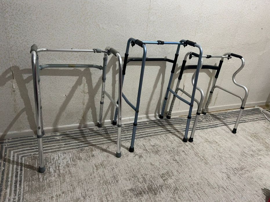 Ходунок для взрослых