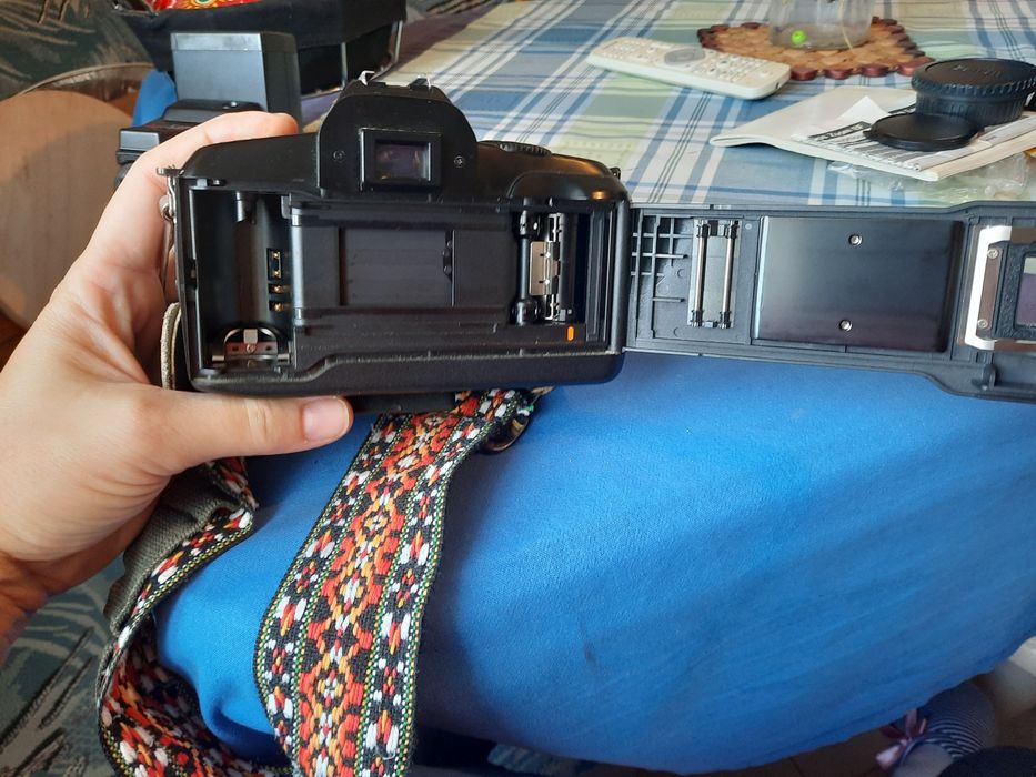 Aparat foto Canon Eos 850