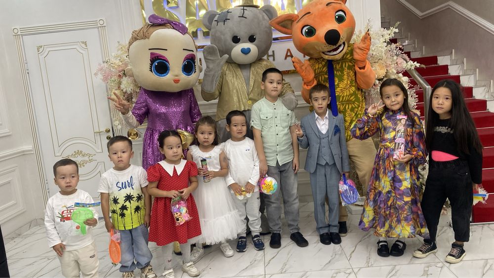 Аниматор киым сатылады