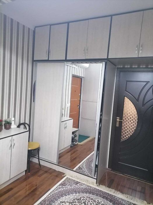 Продаю свою квартиру с мебелям