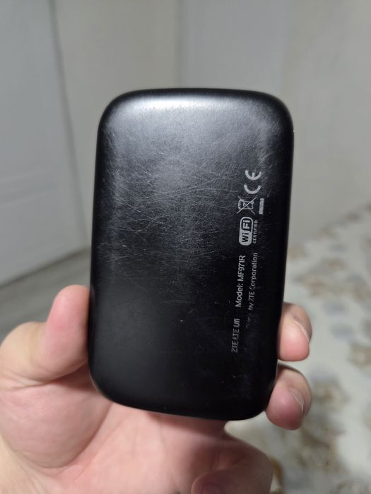 Продаеться карманный модем(роутер)